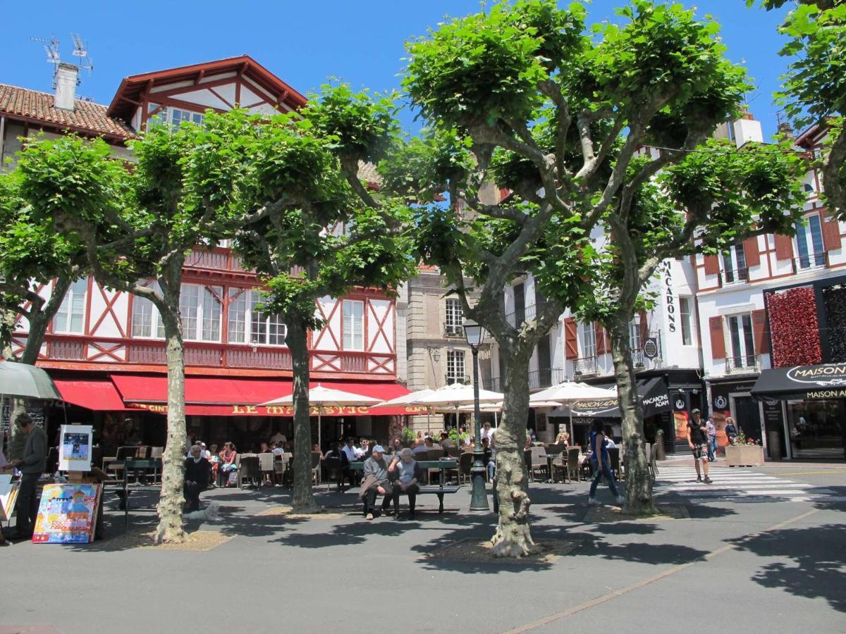 Grand Appartement 2 Chambres Avec Terrasse A Saint-Jean-De-Luz - Fr-1-4-667 Exterior photo